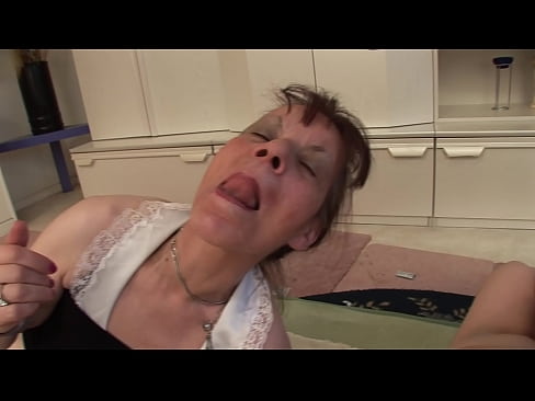 ❤️ Zwee Bomien an ee Grousspapp hunn en Dräier ☑ Anal Video op Porno lb.mkdou33miass.ru