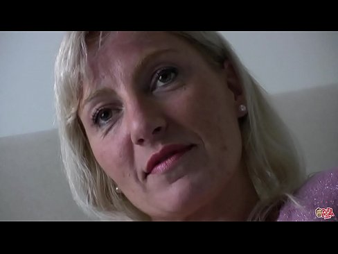 ❤️ D'Mamm, déi mir all gefuckt hunn ... Dame, behuelen Iech! ☑ Anal Video op Porno lb.mkdou33miass.ru
